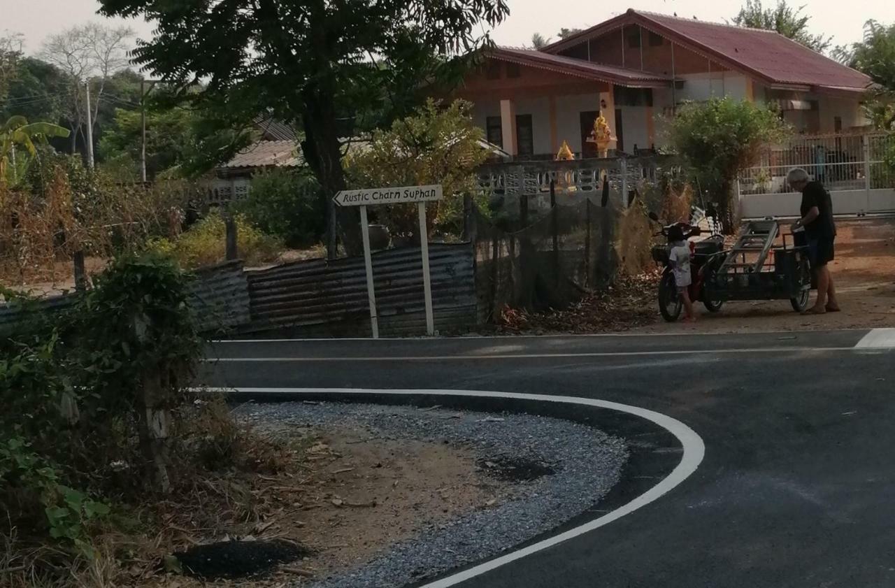 Rustic​ Charm​ Suphan​ Ban Tha Pong Экстерьер фото
