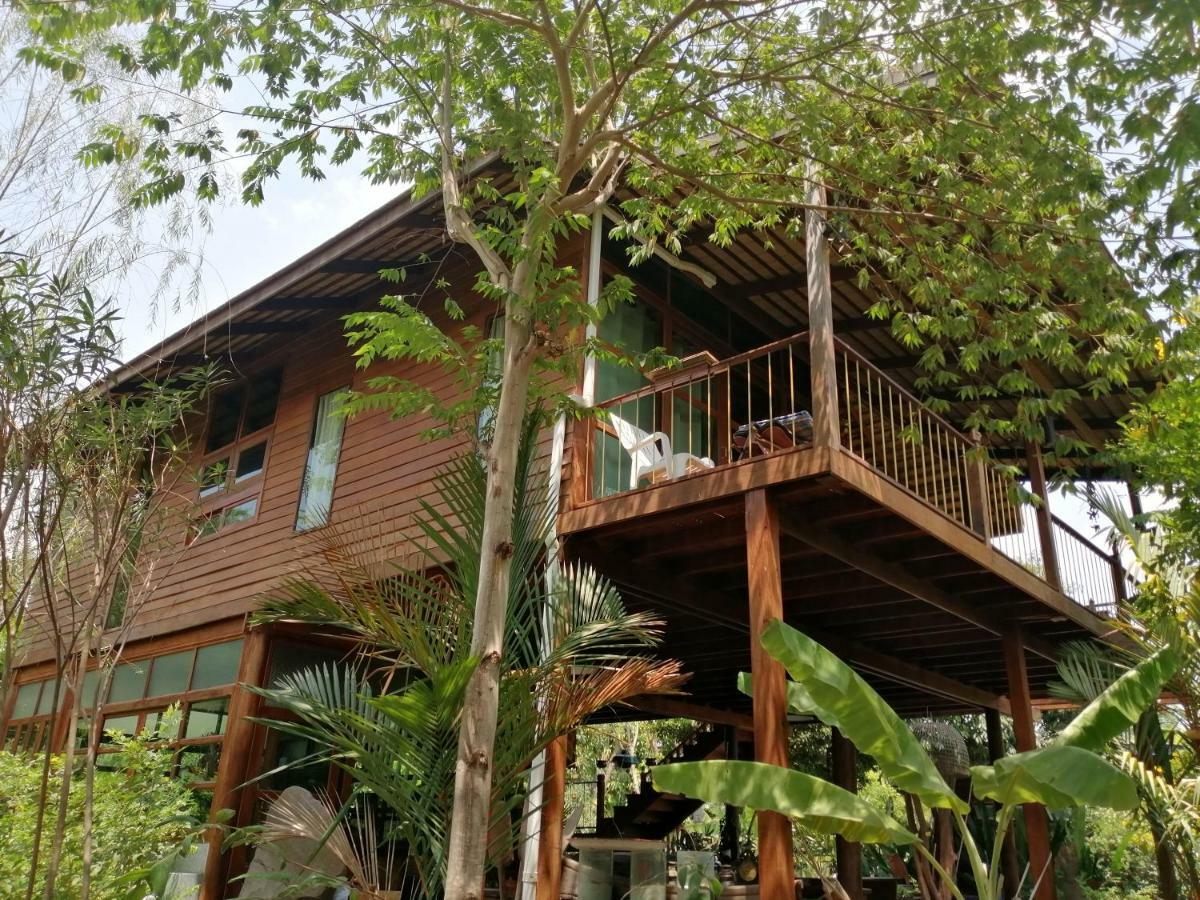 Rustic​ Charm​ Suphan​ Ban Tha Pong Экстерьер фото